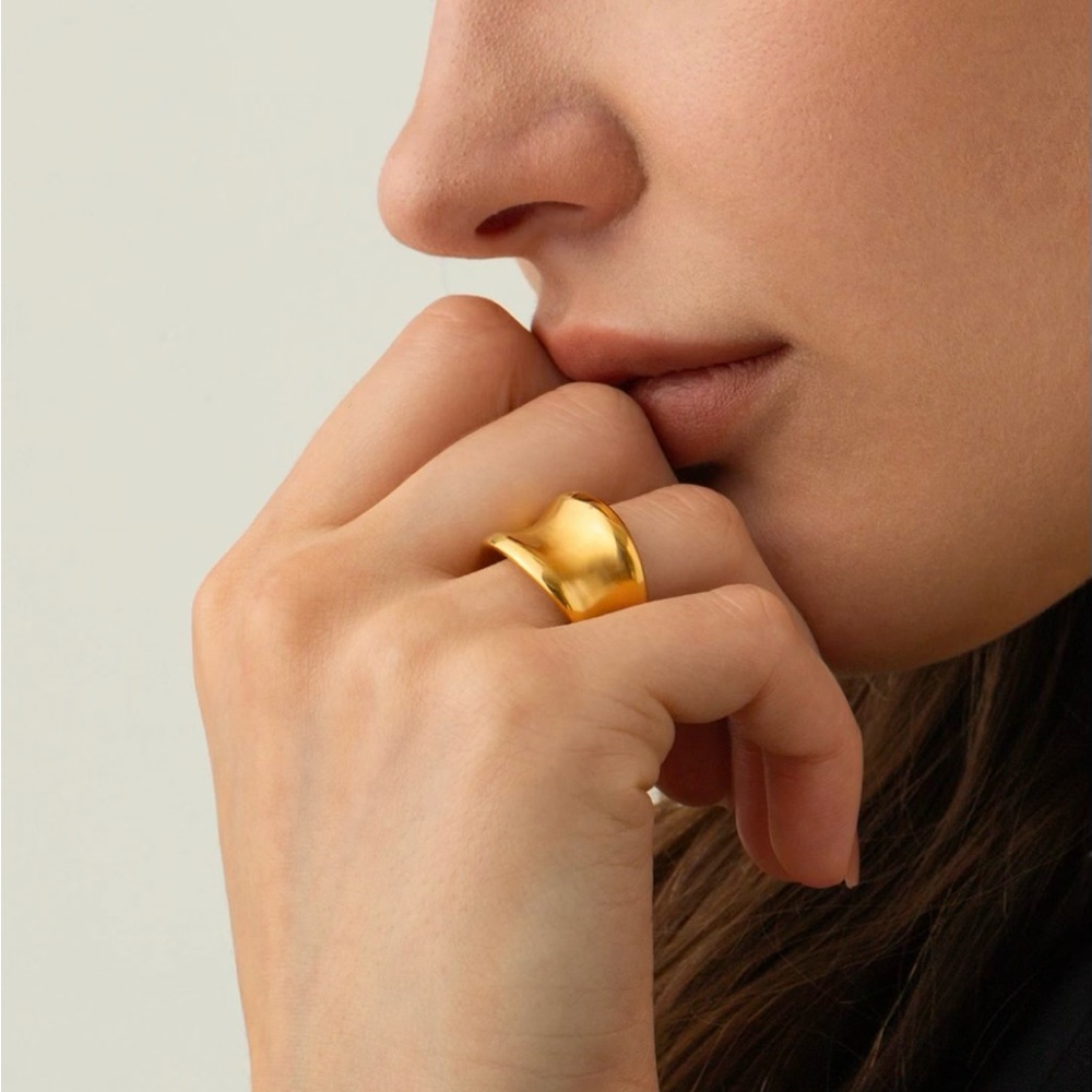 Gold-Plated Chunky Simple Brush Effect Ring